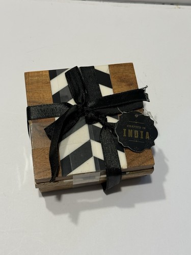 Wooden coaster set - wooden, black